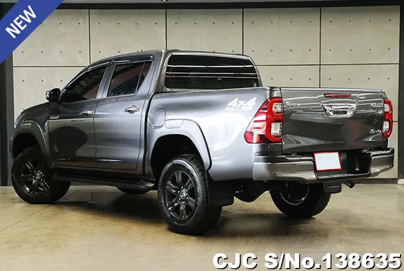 Toyota Hilux in White for Sale Image 1