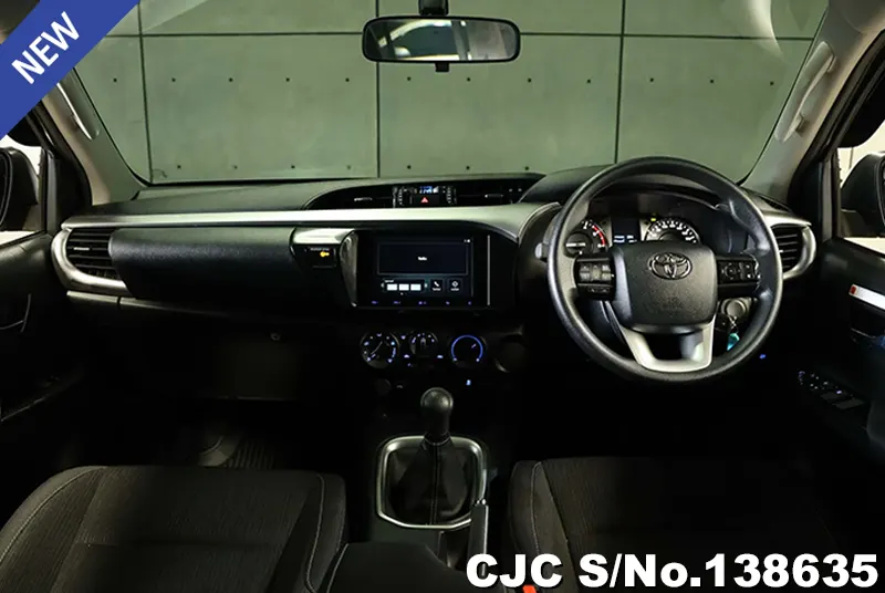 Toyota Hilux in White for Sale Image 5